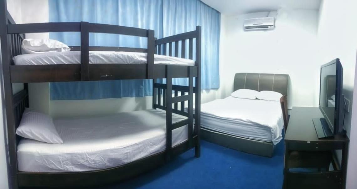 הוסטל ג'ורג' טאון 246Housecafe מראה חיצוני תמונה